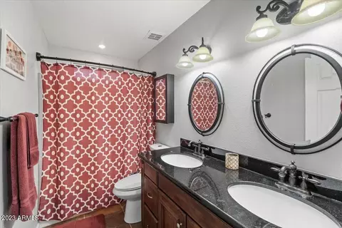 533 S Winthrop St, Gilbert, AZ 85296 photo 9