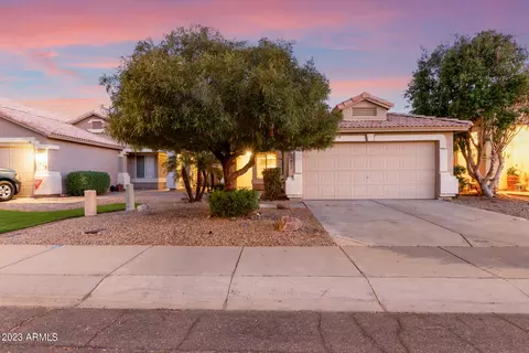 5023 W Kerry Ln, Glendale, AZ 85308