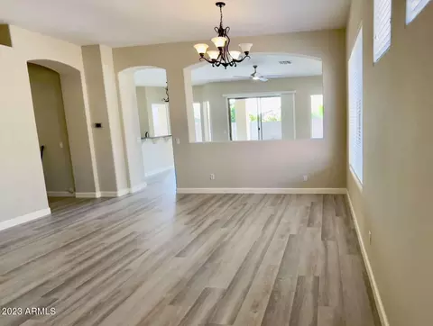 6824 S Pinehurst Dr, Gilbert, AZ 85298 photo 6