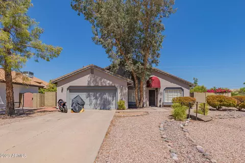 5444 E Fountain Cir, Mesa, AZ 85205