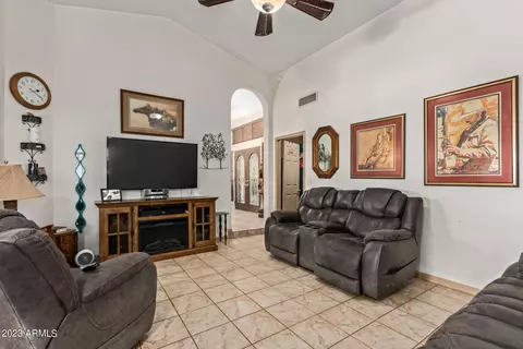 5639 E Grandview St, Mesa, AZ 85205 photo 14