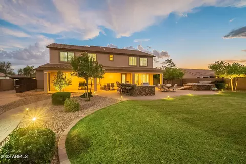 32109 N Buckskin Rd, San Tan Valley, AZ 85143