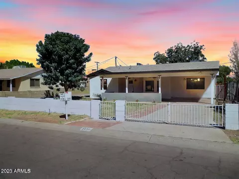 2116 W Augusta Ave, Phoenix, AZ 85021 photo 2