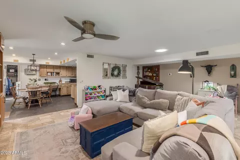 3343 E Hatcher Rd, Phoenix, AZ 85028 photo 9