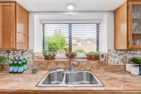 3442 E Winona St, Phoenix, AZ 85044 photo 17