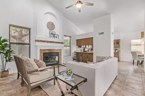 3442 E Winona St, Phoenix, AZ 85044 photo 5