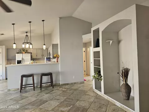 Living - 1645 S Weaver Dr, Apache Junction, AZ 85120 photo 3 of 5