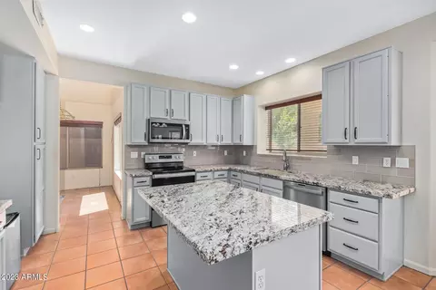 151 E Spur Ave, Gilbert, AZ 85296 photo 14