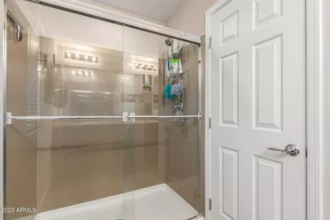 3640 E Zachary Dr, Phoenix, AZ 85050 photo 9