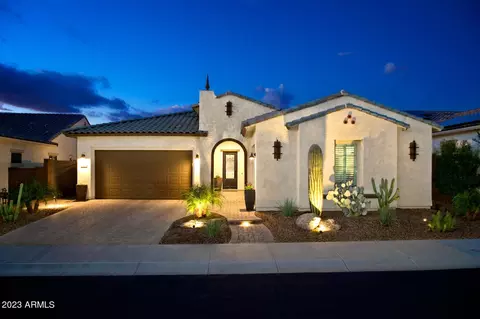 2938 E Robin Ln, Phoenix, AZ 85050