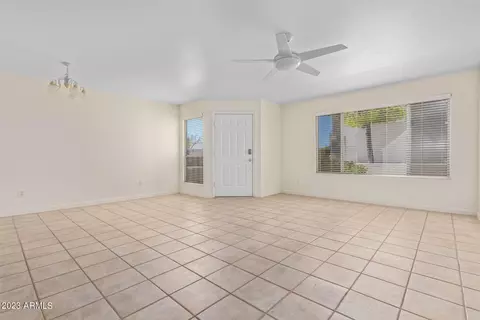 4805 E Kachina Trl #19, Phoenix, AZ 85044 photo 4