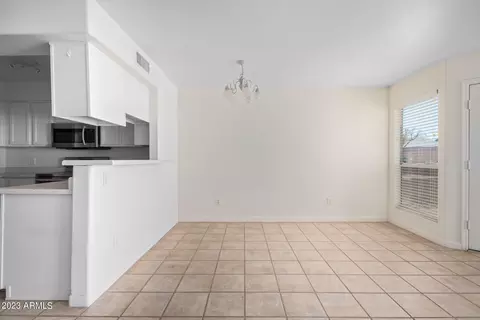 4805 E Kachina Trl #19, Phoenix, AZ 85044 photo 6