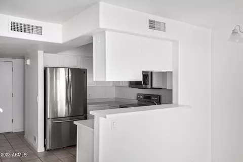 4805 E Kachina Trl #19, Phoenix, AZ 85044 photo 8