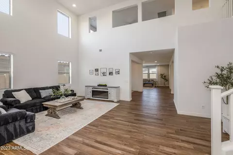 9822 E Radioactive Dr, Mesa, AZ 85212 photo 6