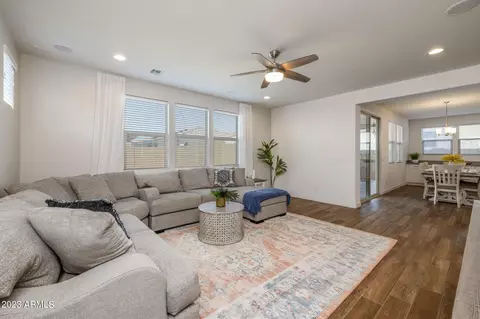 9822 E Radioactive Dr, Mesa, AZ 85212 photo 17