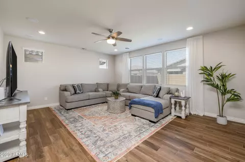 9822 E Radioactive Dr, Mesa, AZ 85212 photo 15