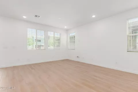 9334 E Sequence Ave, Mesa, AZ 85212 photo 5