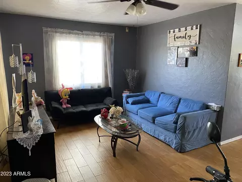 1637 E Verde Ln, Phoenix, AZ 85016