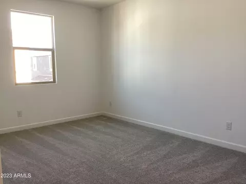 1942 W Lariat Ln, Phoenix, AZ 85085