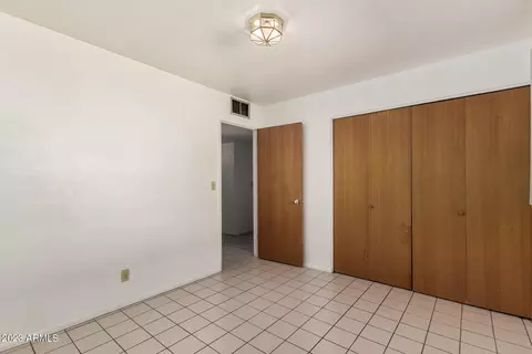 2401 W Echo Ln, Phoenix, AZ 85021 photo 26