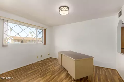 2401 W Echo Ln, Phoenix, AZ 85021 photo 17