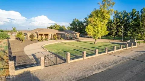 43607 N Jackrabbit Rd, San Tan Valley, AZ 85140