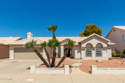 4432 W Villa Linda Dr, Glendale, AZ 85310