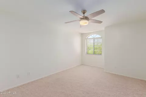 889 S Paradise Dr, Gilbert, AZ 85233 photo 26