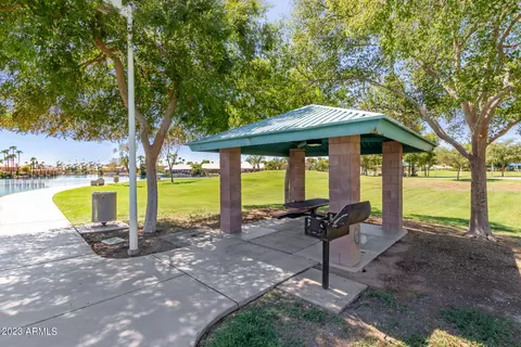 889 S Paradise Dr, Gilbert, AZ 85233 photo 55