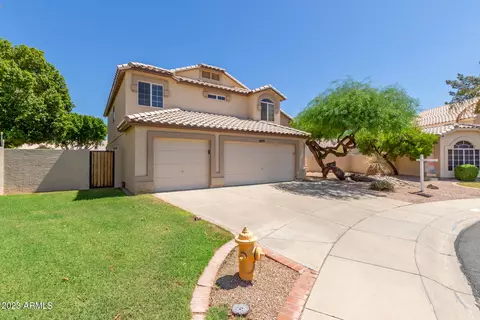 889 S Paradise Dr, Gilbert, AZ 85233 photo 3