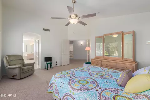 889 S Paradise Dr, Gilbert, AZ 85233 photo 22