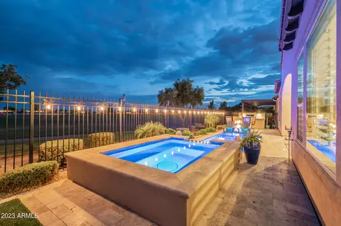 37013 N Stoneware Dr, Queen Creek, AZ 85140
