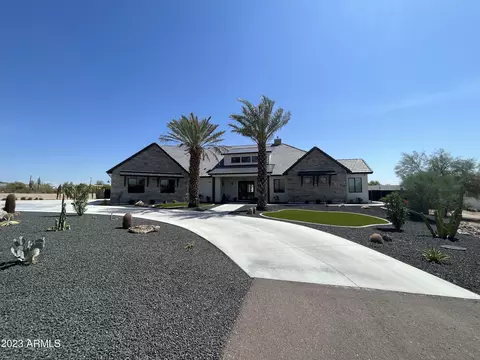 8131 E Palm Ln, Mesa, AZ 85207 photo 2