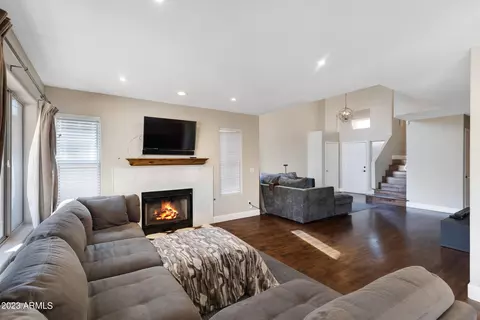 4136 E Meadow Dr, Phoenix, AZ 85032 photo 9