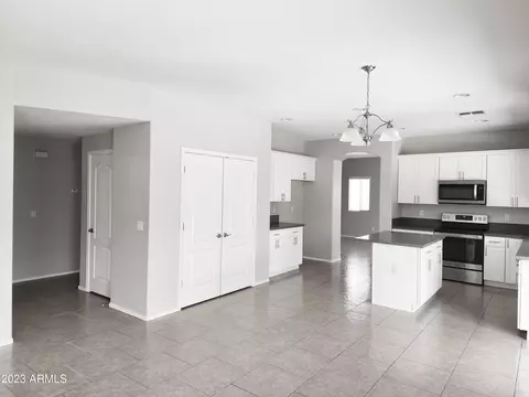 1415 E Parkview Dr, Gilbert, AZ 85295 photo 13