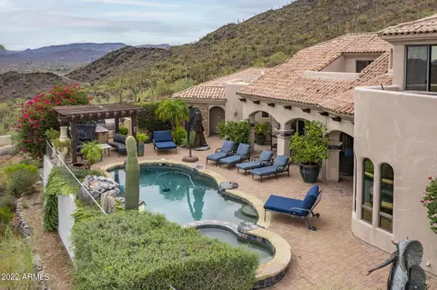 6211 E Carriage Dr, Cave Creek, AZ 85331