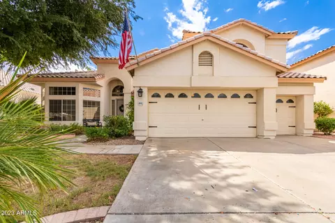 891 W Laredo Ave, Gilbert, AZ 85233
