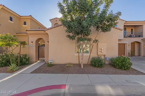 1367 S Country Club Dr #1099, Mesa, AZ 85210