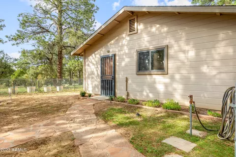 2862 Cedar Rdg, Overgaard, AZ 85933 photo 28
