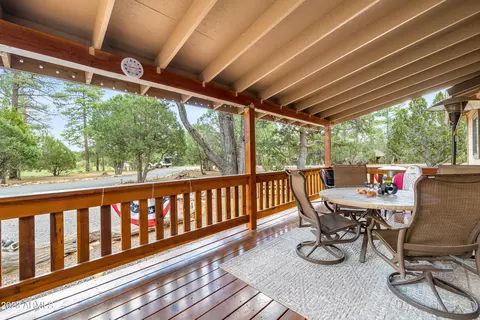 2862 Cedar Rdg, Overgaard, AZ 85933 photo 5