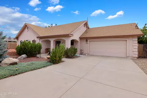 720 Highland Cir, Chino Valley, AZ 86323