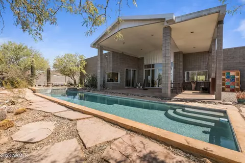 3044 E South Mountain Ave, Phoenix, AZ 85042