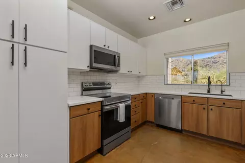 3044 E South Mountain Ave, Phoenix, AZ 85042 photo 13