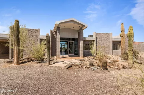 3044 E South Mountain Ave, Phoenix, AZ 85042 photo 2