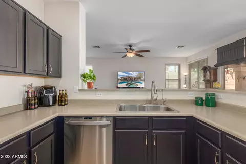 16633 S 16th Dr, Phoenix, AZ 85045 photo 7