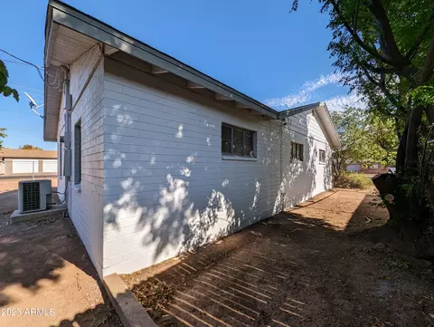 2946 Earll Dr, Phoenix, AZ 85016 photo 53
