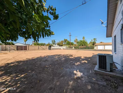 2946 Earll Dr, Phoenix, AZ 85016 photo 54
