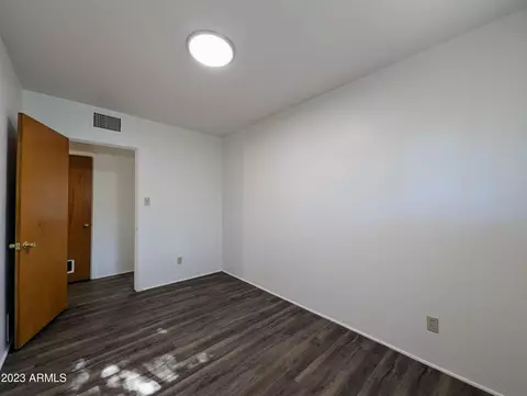 2946 Earll Dr, Phoenix, AZ 85016 photo 25