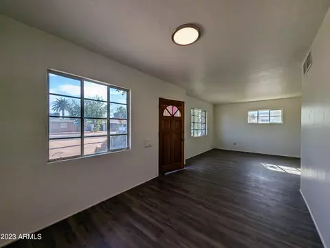 2946 Earll Dr, Phoenix, AZ 85016 photo 15