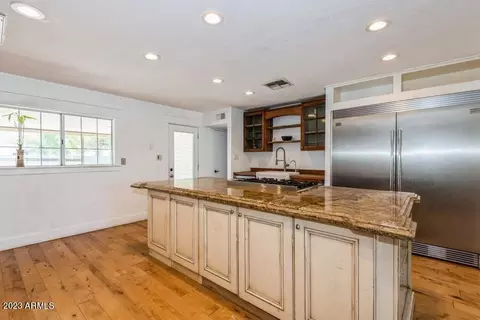 3303 Everett Dr, Phoenix, AZ 85032 photo 8